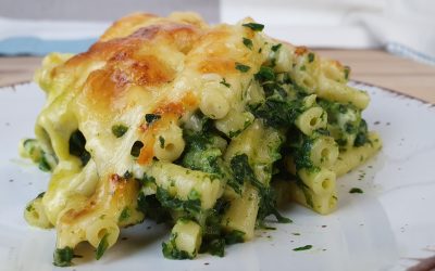 30-Minute Baked Pasta with Creamed Spinach – Quick & Easy