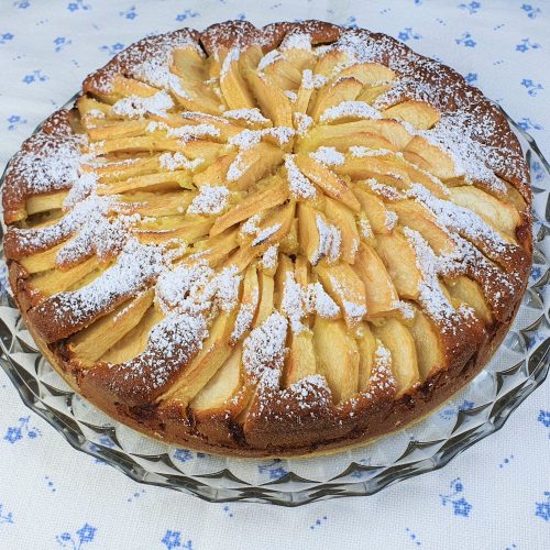 Fresh Apple Cake {No Mixer Required + Video} - Miss in the Kitchen